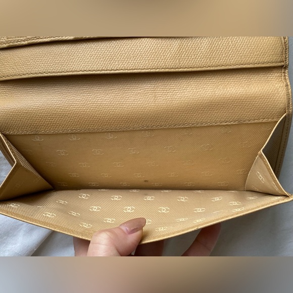 Chanel Caviar Lonng Wallet - Picture 7 of 11